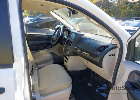 2019 Dodge Grand Caravan Se z USA, uszkodzony, nr VIN 2C7WDGBG0KR538517